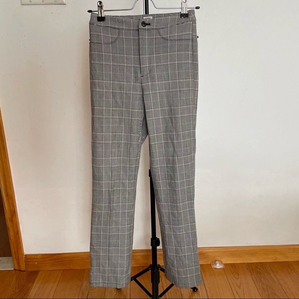 Aritizia Sunday best plaid pants